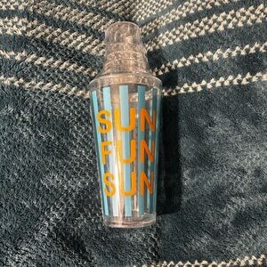 Bed Bath & Beyond Acrylic Cocktail Shaker